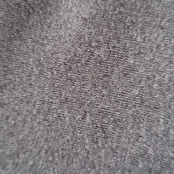 Nike Pro workout shirt - Picture 3 of 3